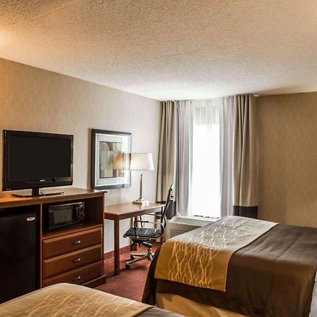 Quality Inn Springboro West Exteriör bild