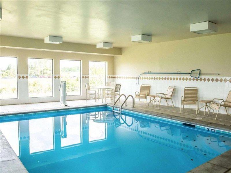 Quality Inn Springboro West Exteriör bild