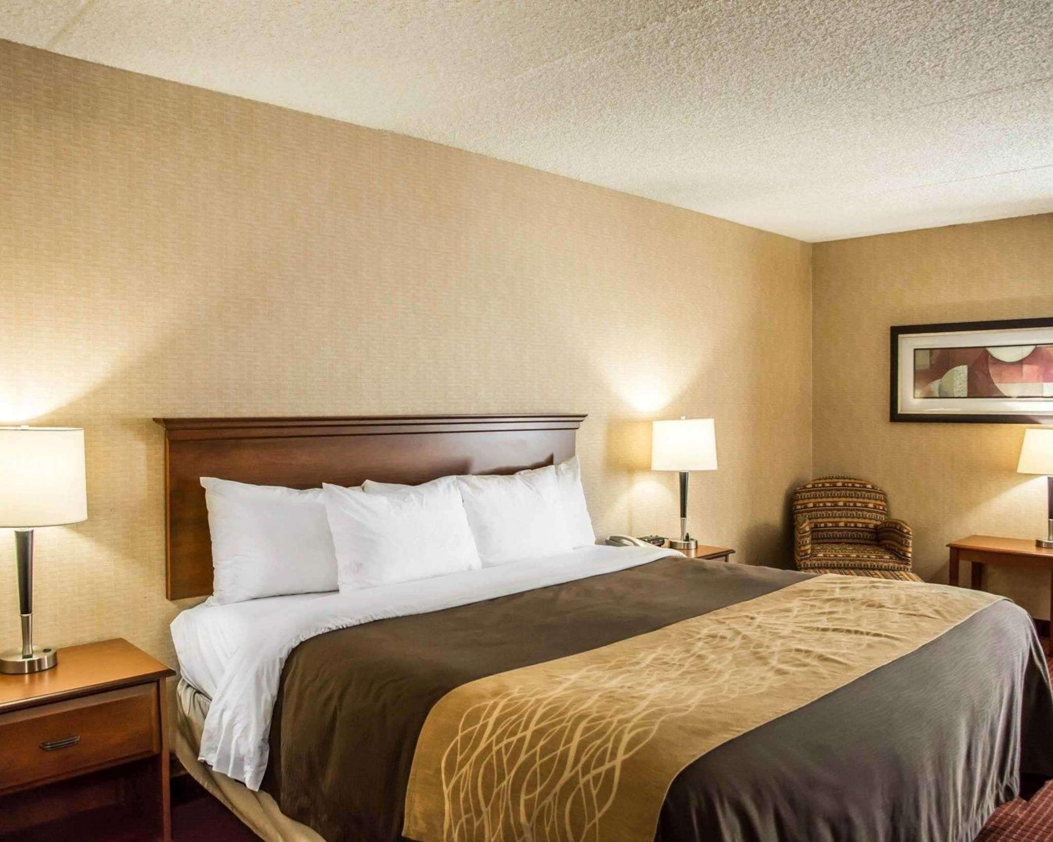 Quality Inn Springboro West Exteriör bild