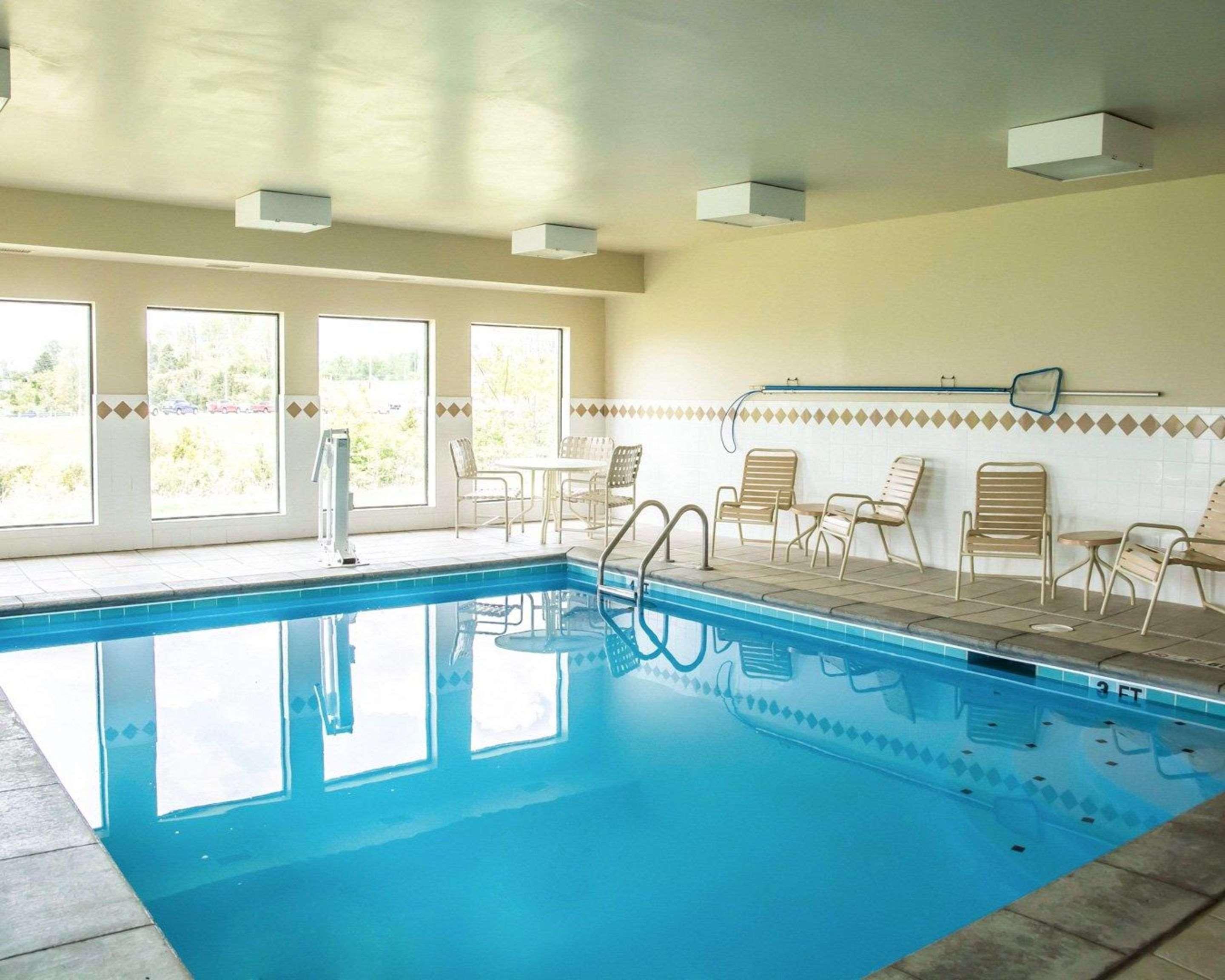 Quality Inn Springboro West Exteriör bild