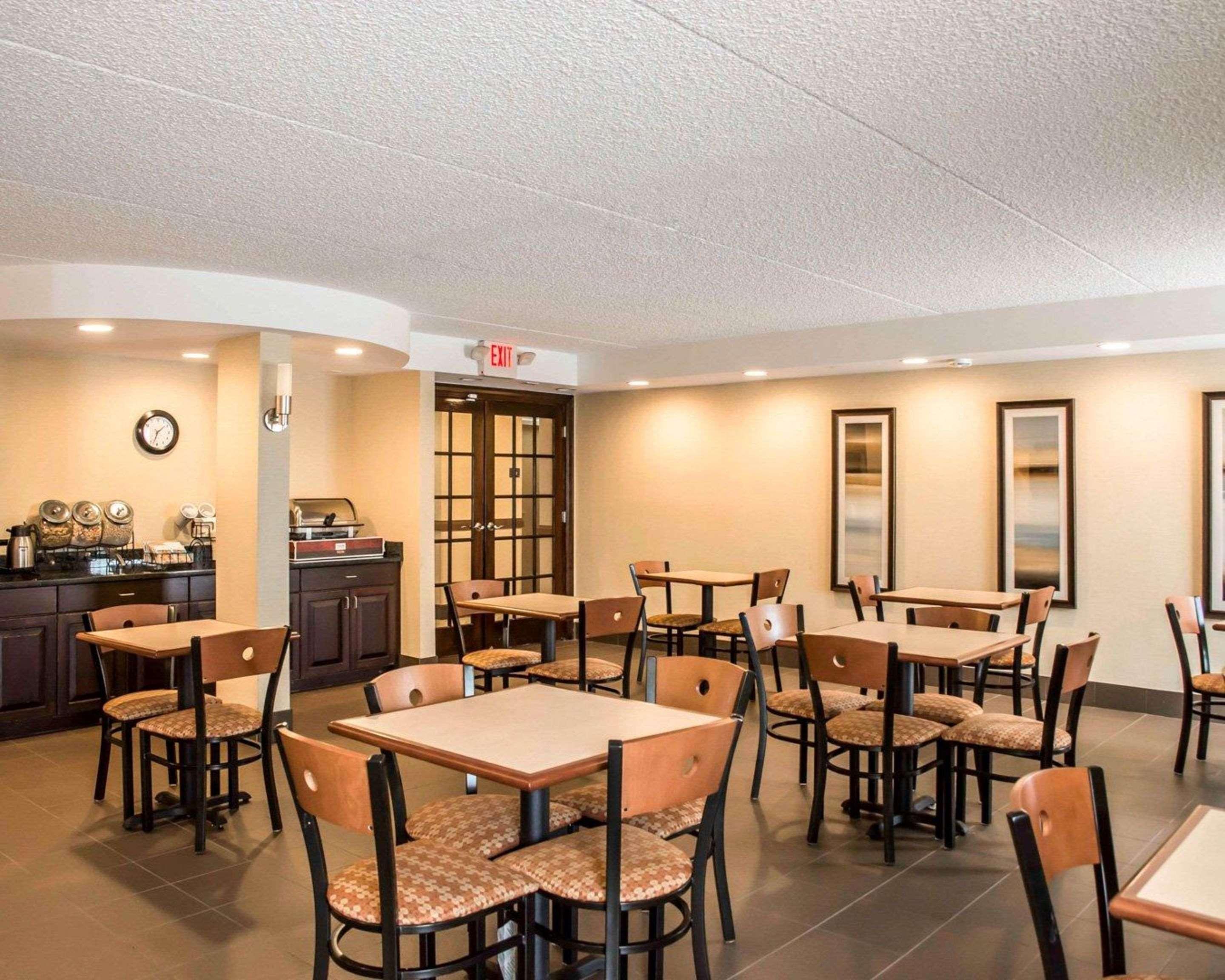 Quality Inn Springboro West Exteriör bild