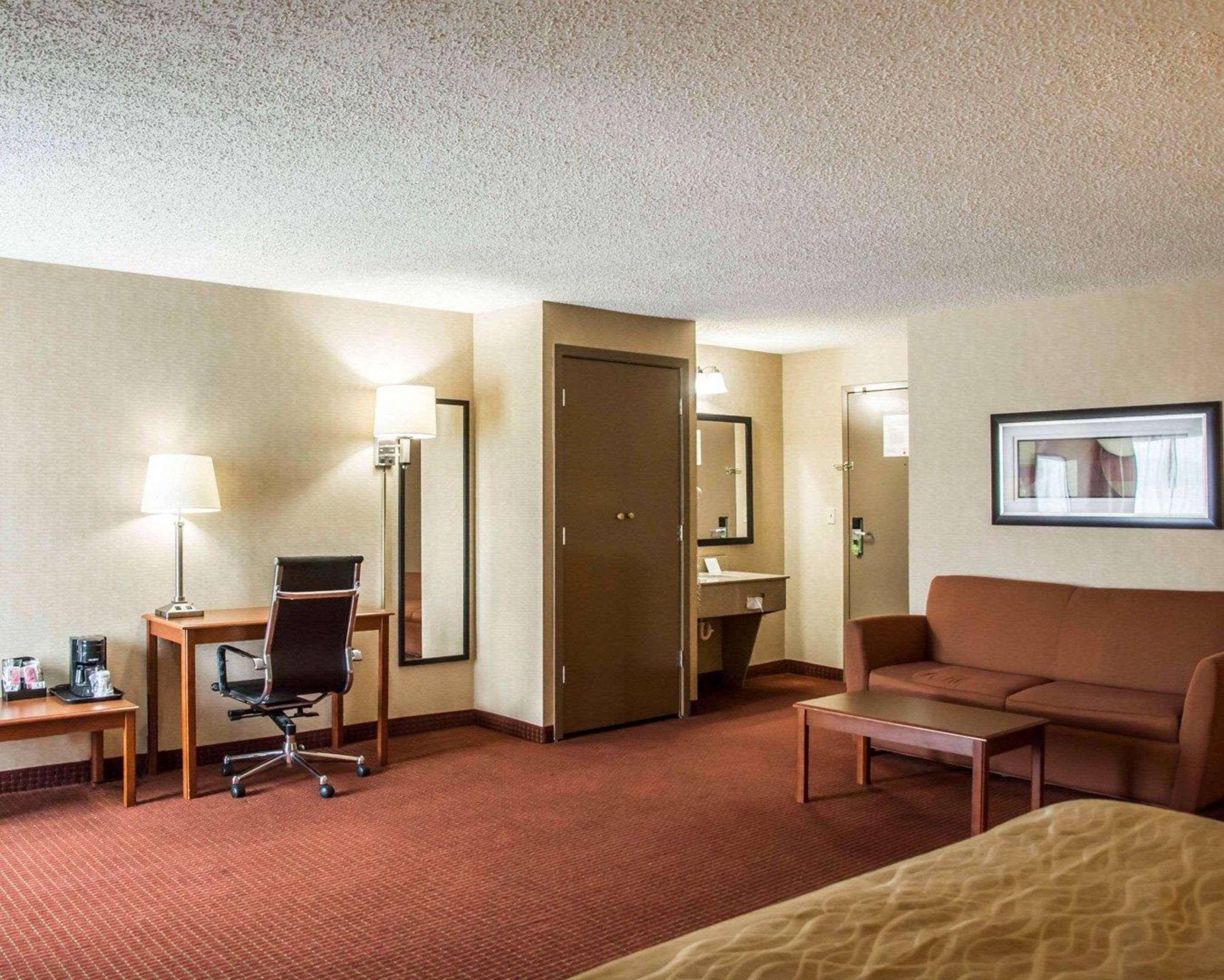 Quality Inn Springboro West Exteriör bild