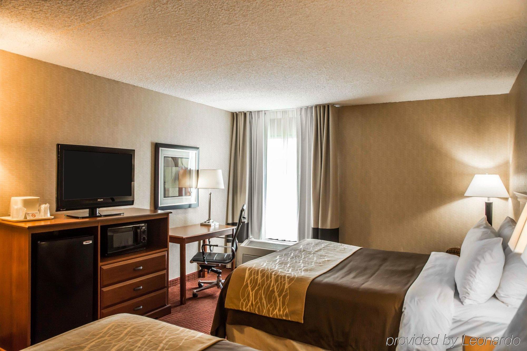 Quality Inn Springboro West Exteriör bild