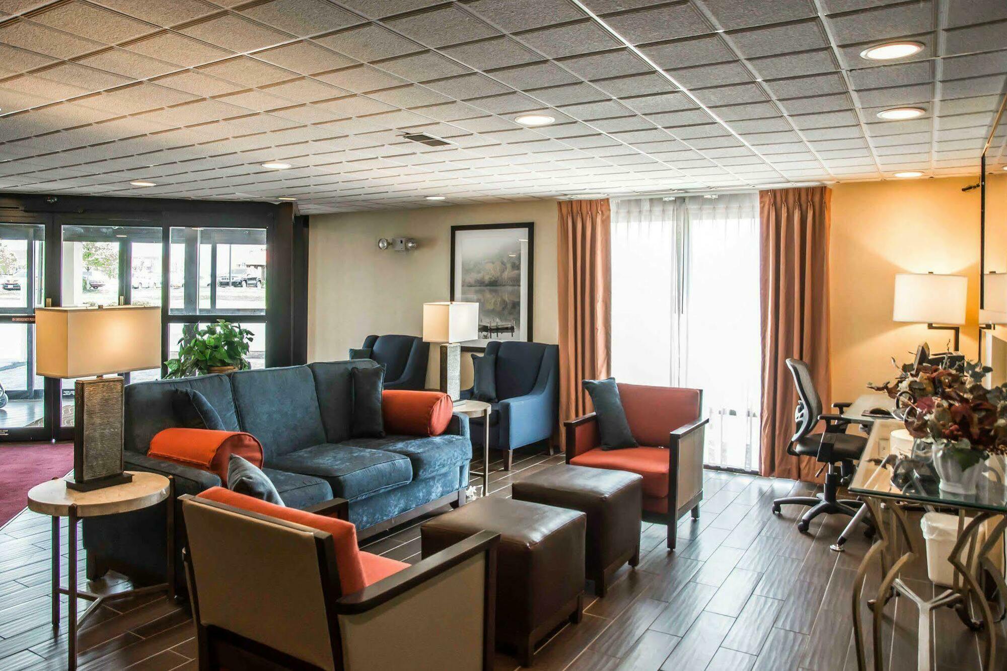 Quality Inn Springboro West Exteriör bild