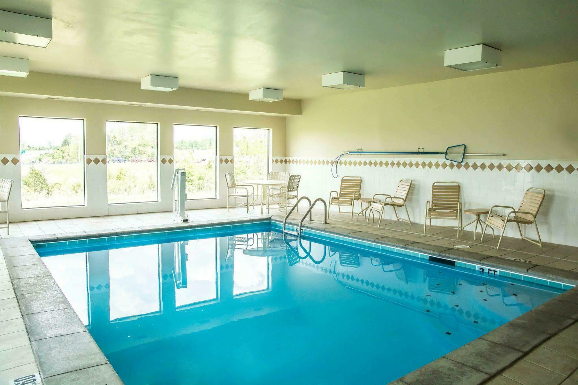 Quality Inn Springboro West Exteriör bild