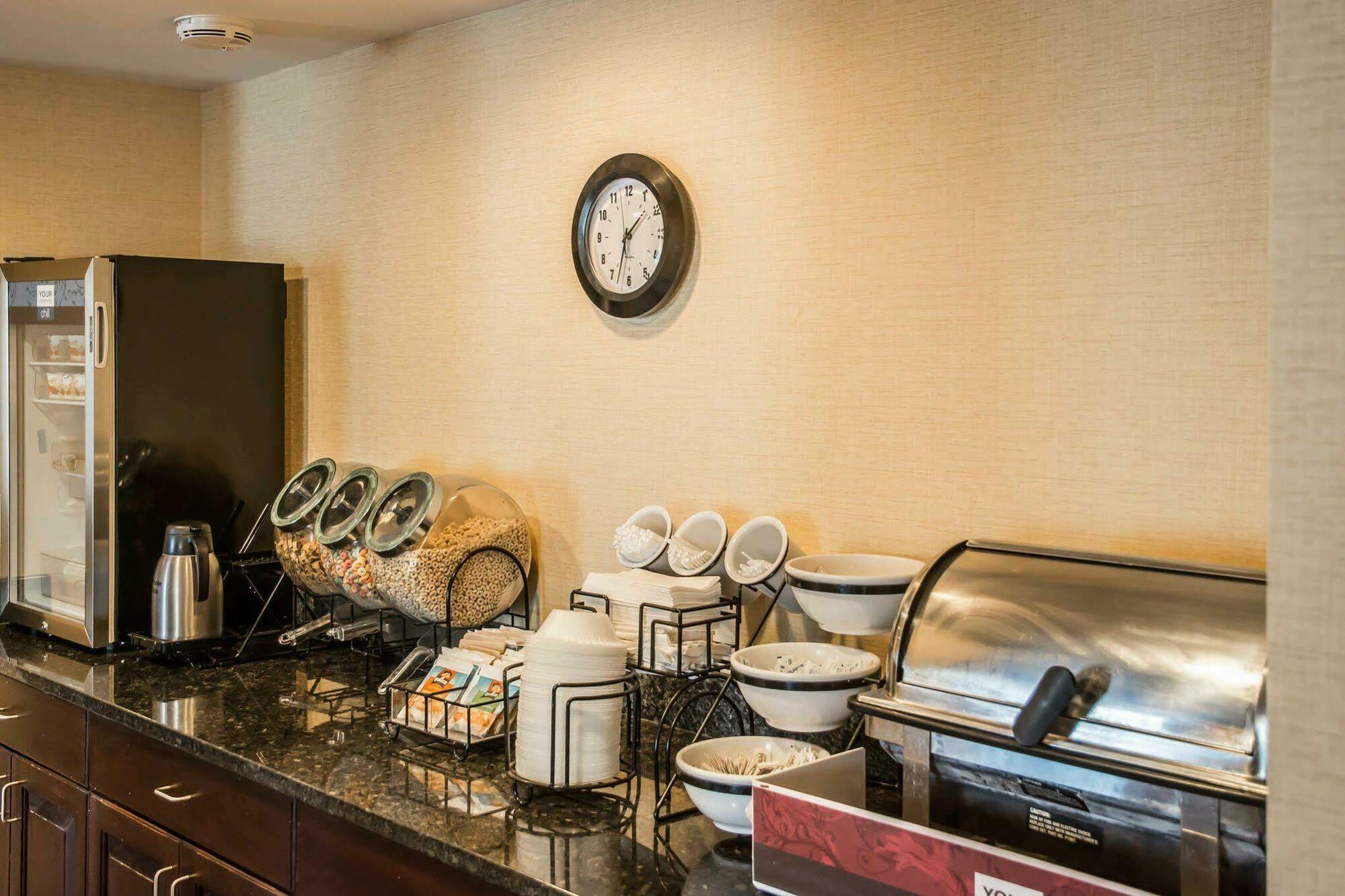 Quality Inn Springboro West Exteriör bild